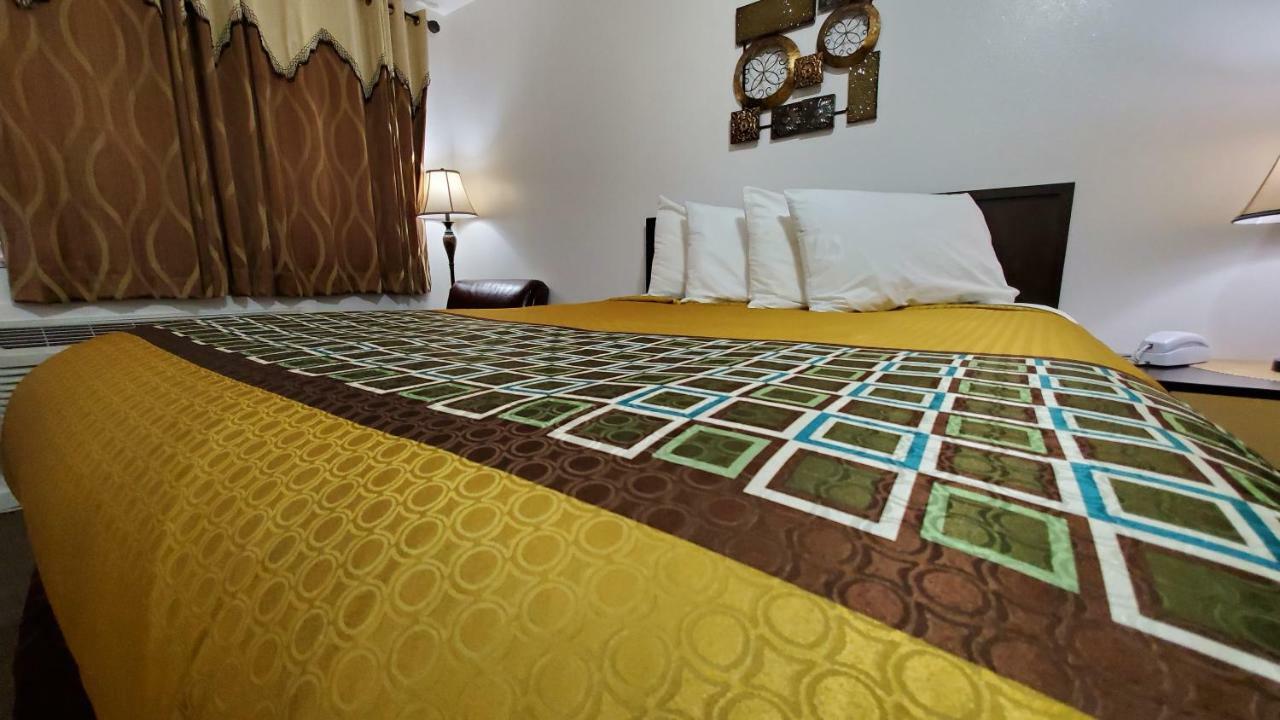 Motel West Бенд Экстерьер фото